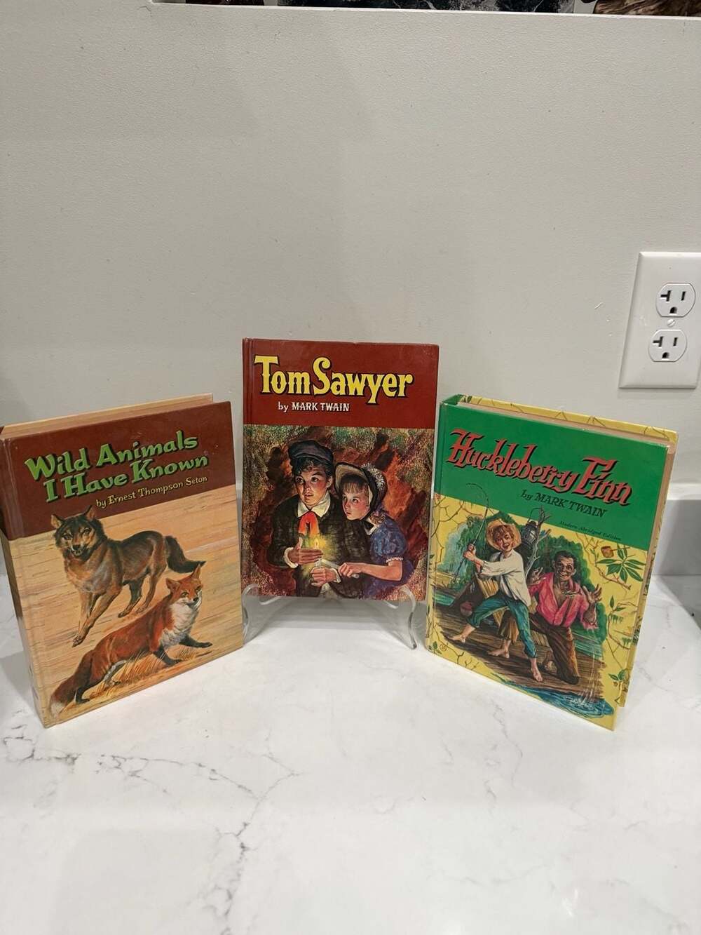 Vintage Classic Childrens Hardcover Books Set of 3 Tom Sawyer Huckleberry Finn W